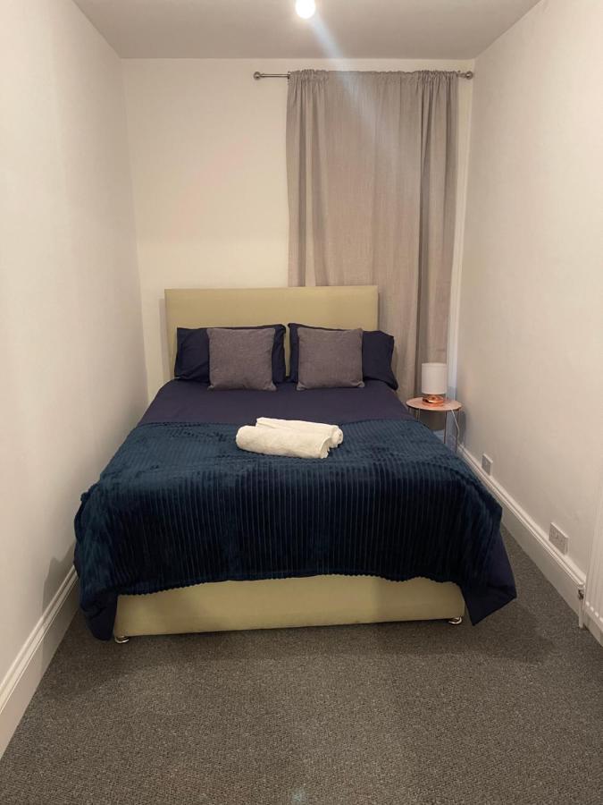 Room In Gloucester Road 4 Bristol Dış mekan fotoğraf